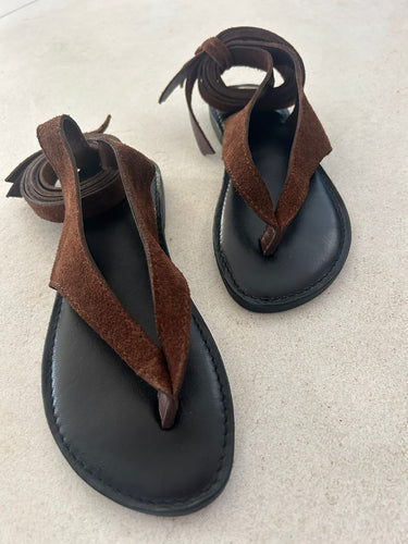 Danny Sandal